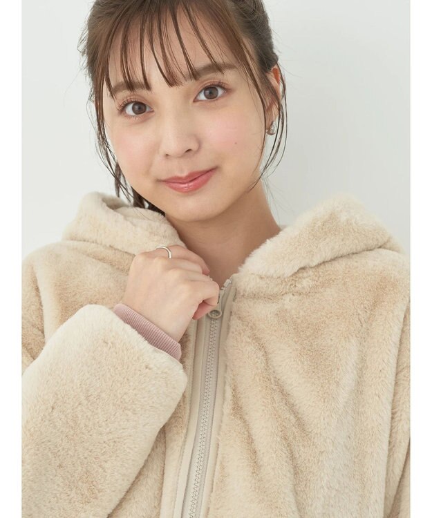 earth music&ecology マルチウェイマウンテンパーカー（ファー） Beige