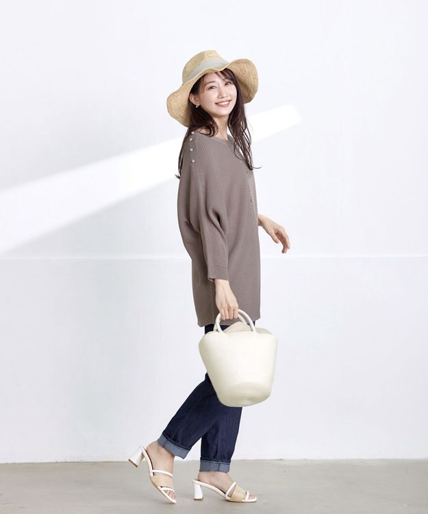 Tiaclasse 【洗える】肩ボタンドルマンニットトップス モカ