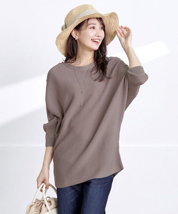 Tiaclasse 【洗える】肩ボタンドルマンニットトップス モカ