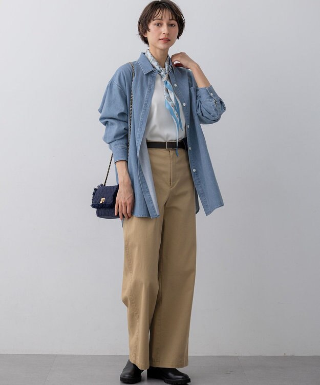 23区 L カフスボタン サテンTEEブラウス アイボリー系