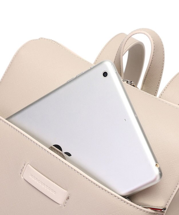 style code 【MERCURYDUO/マーキュリーデュオ】超軽量　リュックサック グレージュ