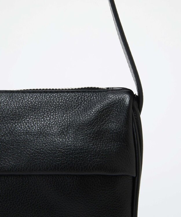 TOPKAPI 【Breath TOPKAPI】SUPPLE サプル シボレザー スワローマチ ワイド ショルダーバッグ ブラック