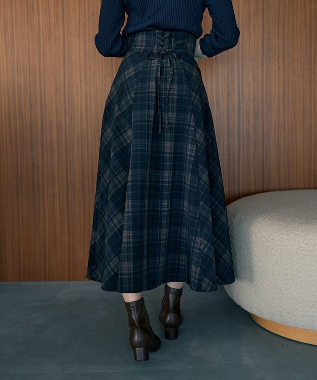 earth music&ecology バックレースアップチェックスカート Navy