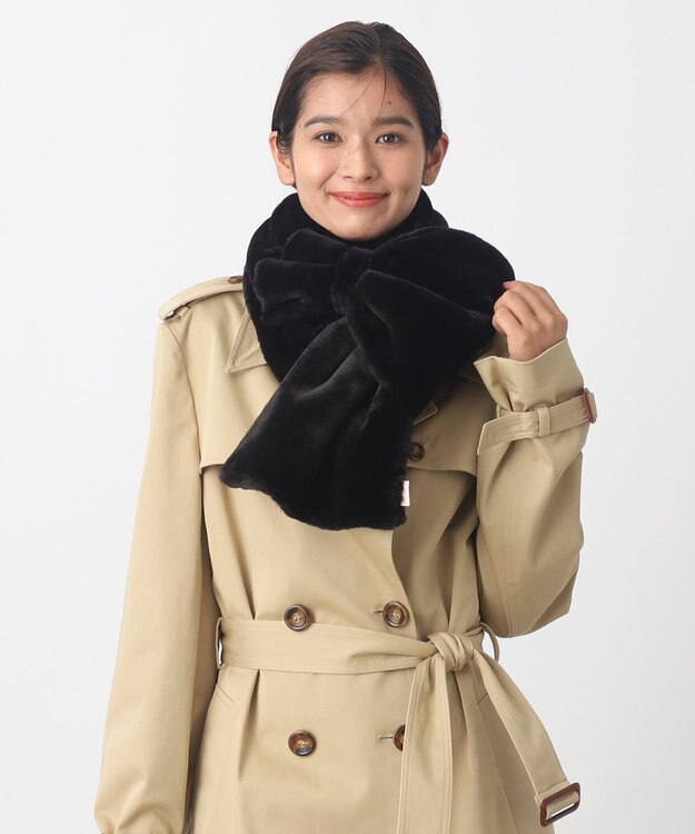 MOONBAT 【WEB限定ラッピング袋付】PAUL & JOE ACCESSOIRES フェイクファービッグリボンマフラー ブラック