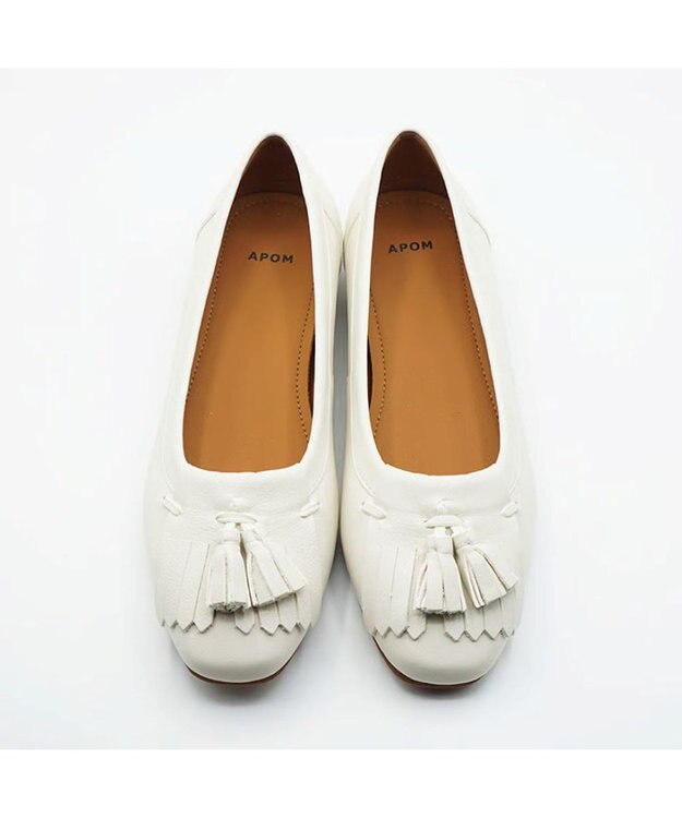 APOM キルトタッセルフラット15 アイボリー