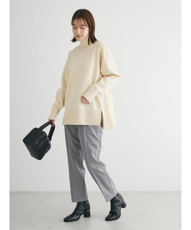 Green Parks かるい　ニットチュニック Off White