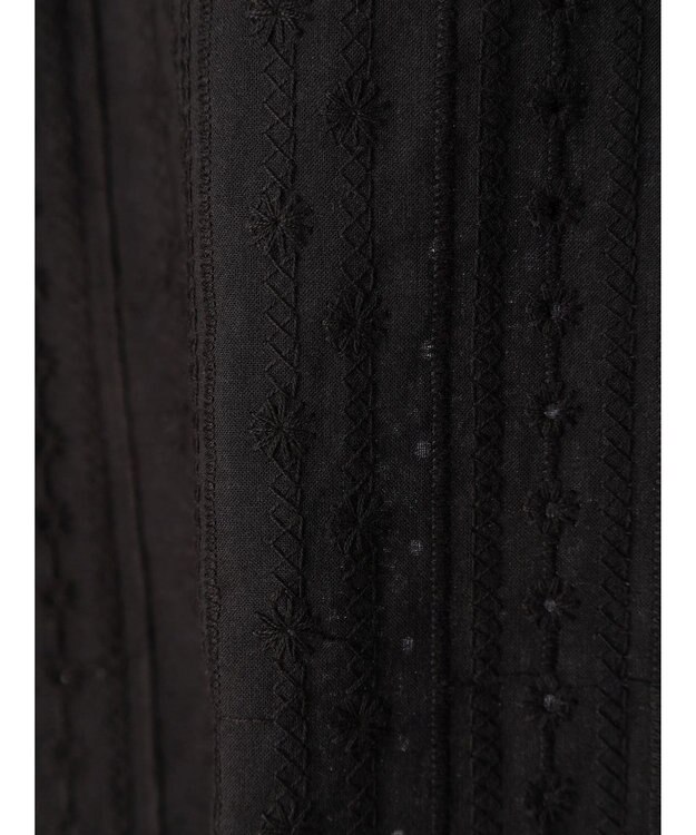 earth music&ecology 刺繍パフスリーブブラウス Black