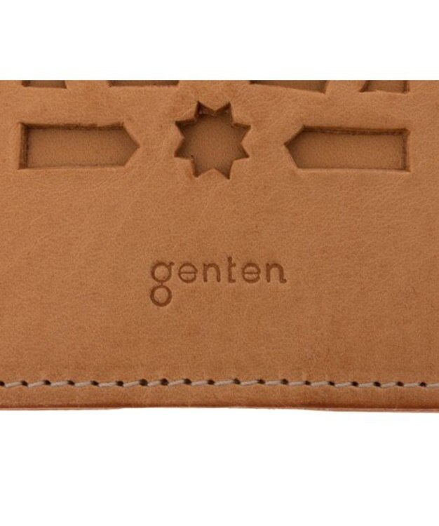 genten カットワーク パスケース ヌメベージュ