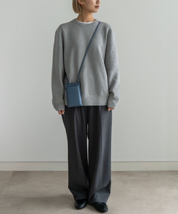 Atelier nuu 本革 スマホショルダー ジーンブルー