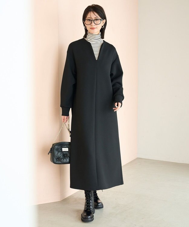 UNFILO BEAUTY FORM JERSEY キーネックワンピース ブラック