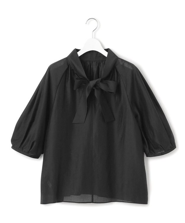 23区 L 【WEB&一部店舗限定/洗える】ライトシアーミクスチャー ボウタイ ブラウス ブラック系