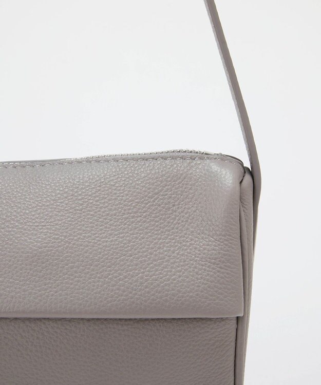 TOPKAPI 【Breath TOPKAPI】SUPPLE サプル シボレザー スワローマチ ワイド ショルダーバッグ ライトグレー