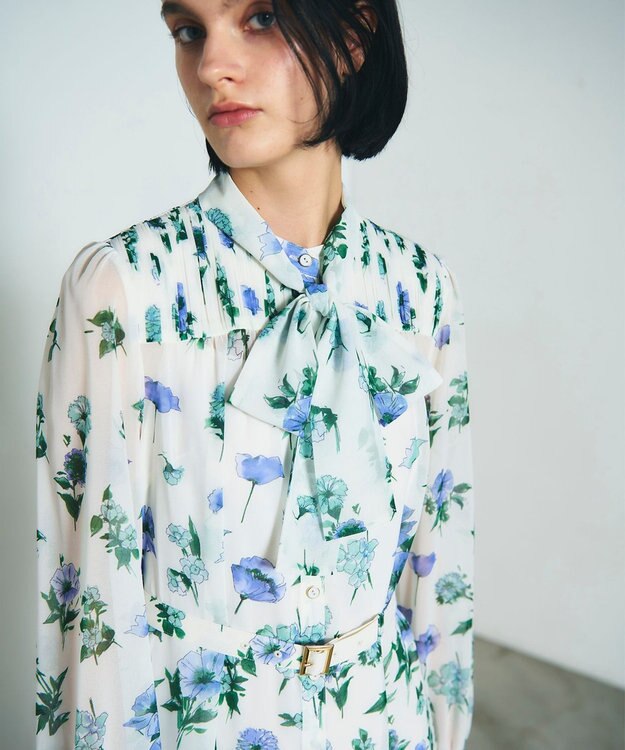 GRACE CONTINENTAL グラデフラワープリントワンピース キナリ