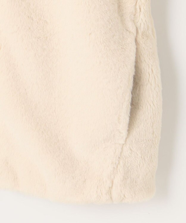 23区GOLF いつものスタイリングをアップデート【WOMEN】ファーフレンチ ベスト アイボリー系