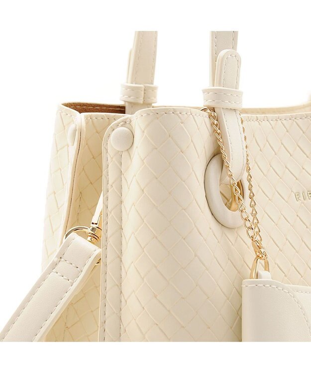 MioFIRANO カジュアルシックバスケットウィーブハンドバッグ 2WAY パスケース付き　FIRANO フィラノ IVORY