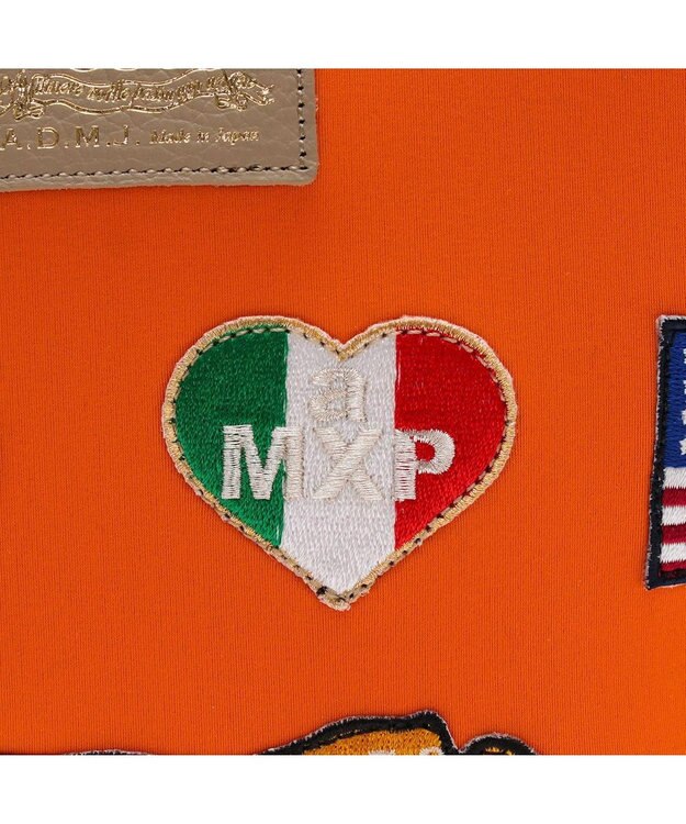 A.D.M.J. 【魔法の様に軽い】マジックライト/フラッグワッペンバニティバッグM マンゴー