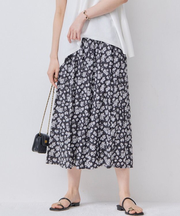 組曲 L 【新色追加】ギャザーライトデシン パンツ スプレーブラック系5