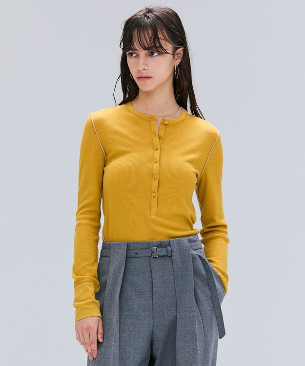 BEIGE， 【洗える・GISELe 10月号掲載】FORD / ウール配色メローヘンリーネックカットソー Mustard