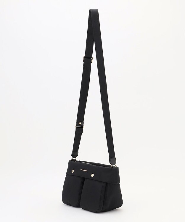 LA BAGAGERIE ダブルフロントポケットショルダー ブラック