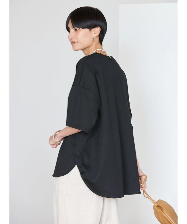 AMERICAN HOLIC 接触冷感裾ラウンドカットプルオーバー Black