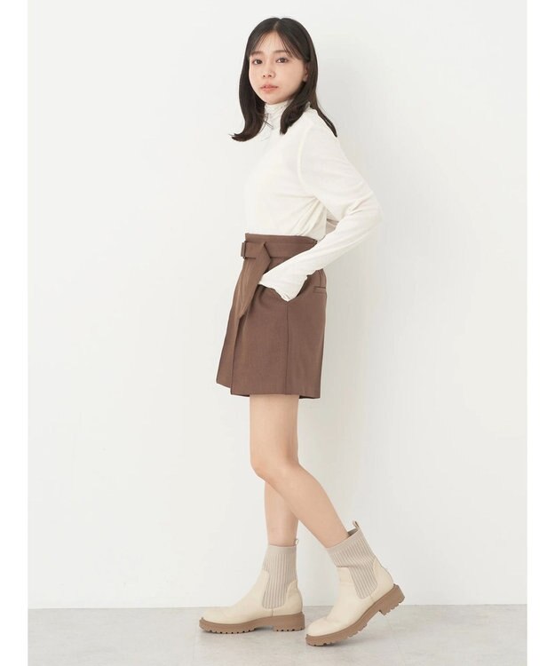 earth music&ecology シアータートルネックプルオーバー Ivory