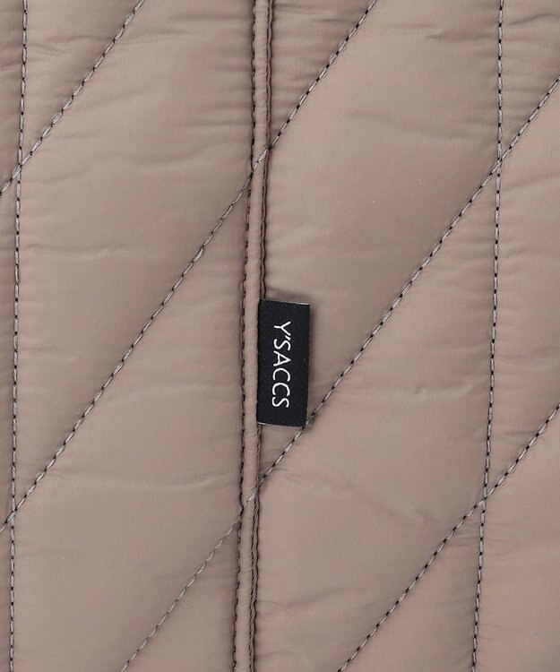 Y'SACCS パデットトートバッグ Mサイズ グレージュ