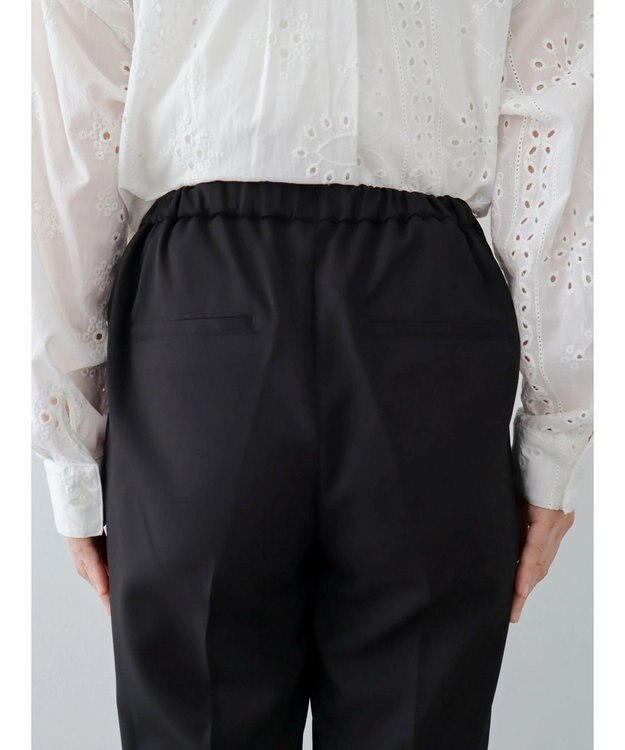 Green Parks きれいシルエットパンツ（テーパード） Black