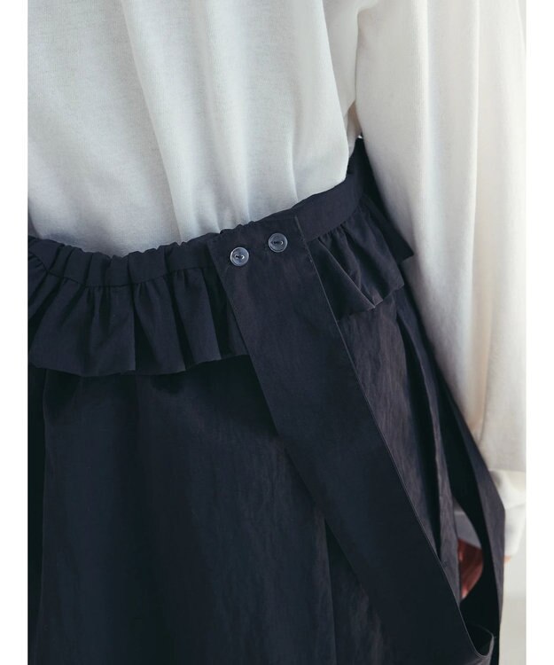 Green Parks armonia. サスペンダー付きスカート Black