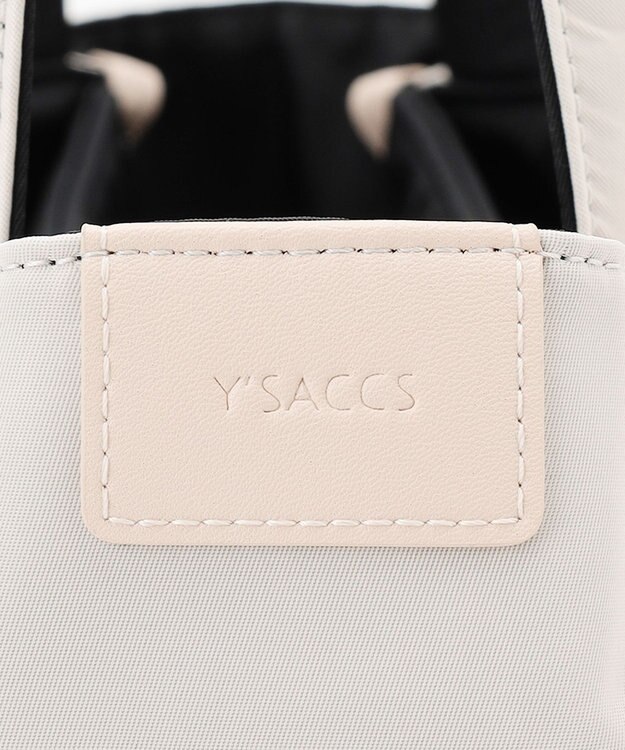 Y'SACCS 【ムック本掲載】ナイロンボンディングトート　Mサイズ アイボリー