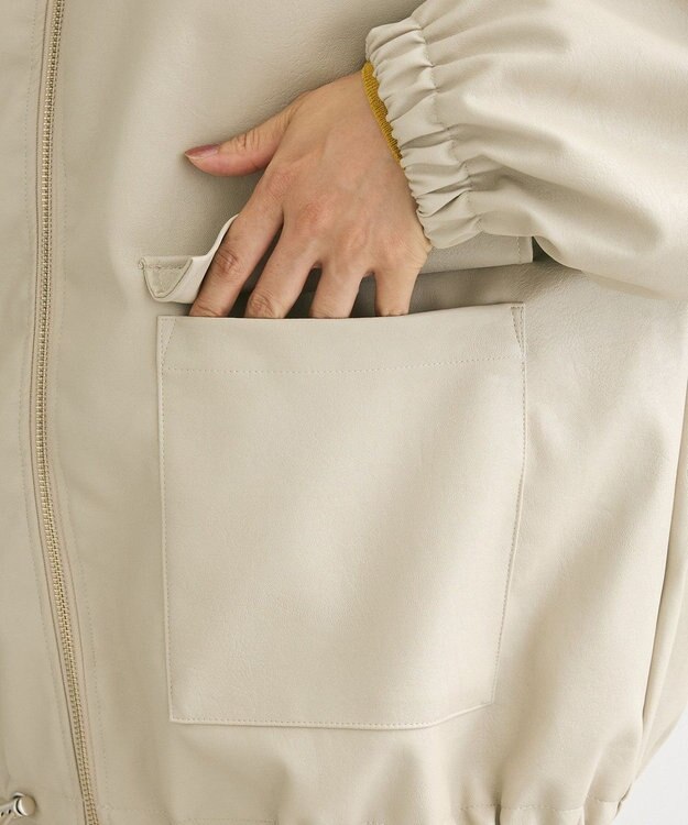 Green Parks ・ＥＬＥＮＣＡＲＥ　ＤＵＥフェイクレザーＺＩＰブルゾ Ivory