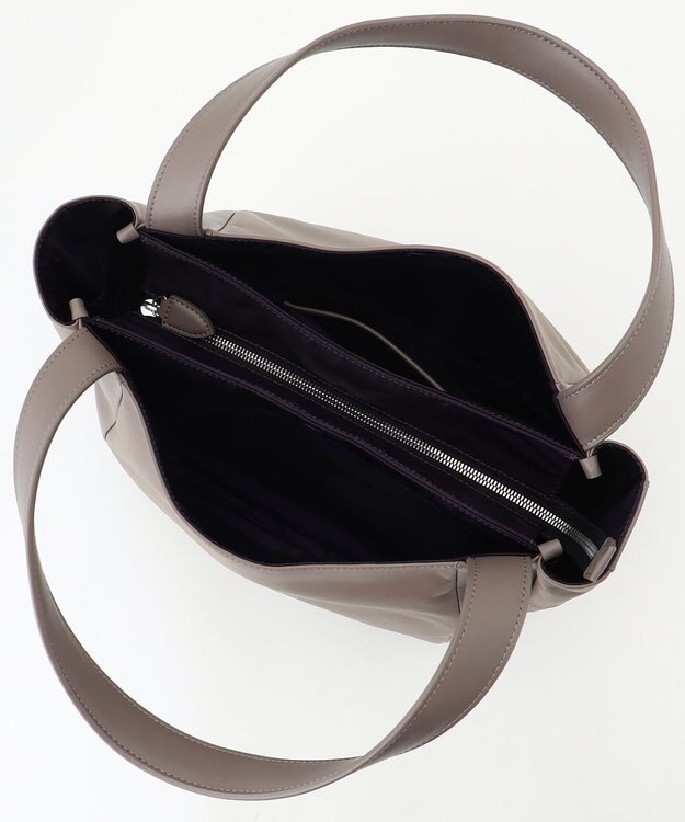 Y'SACCS カウレザー　3層構造すっきりトートバッグ グレージュ