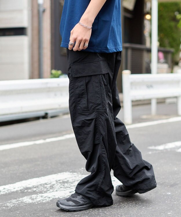 WEGO 【ウエストゴム/MLサイズ展開】ナイロンイージーカーゴパンツ ブラック