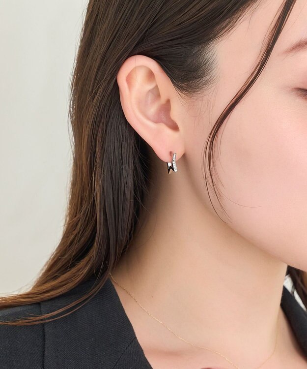 Phoebe 【金属アレルギー対応】ワンタッチライナースタービジューフープピアス　シルバー シルバー