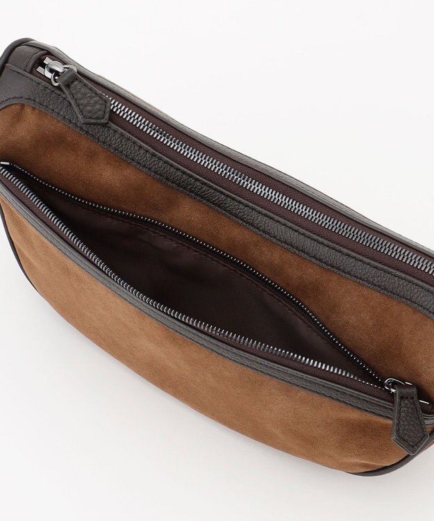 JOSEPH ABBOUD  【軽量/コンパクト】ライトスウェード ハーフムーン　バッグ キャメル系