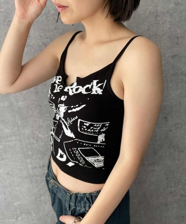 WEGO 【カップ付きインナー】グラフィックリブキャミソール ブラック