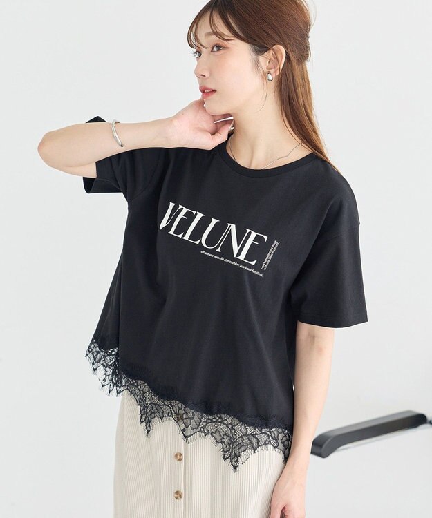 earth music&ecology 裾レースロゴプリントTシャツ Black