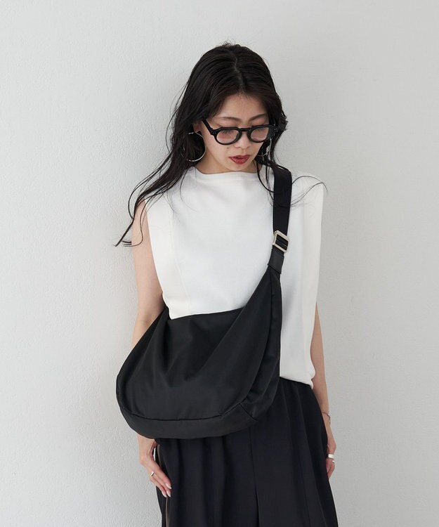 russet ラウンドビッグショルダーバッグ(CE-1292) Black2（シルバー金具）