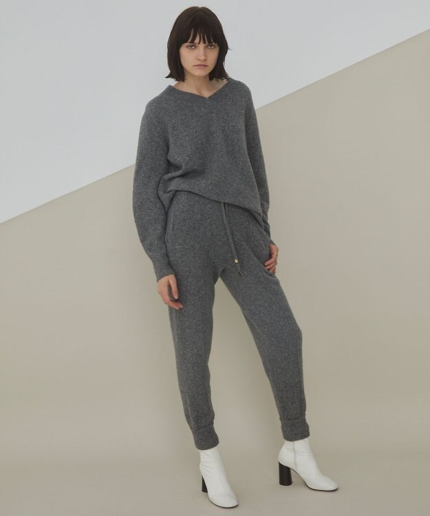 BEIGE， BRENON / ニットパンツ Stone