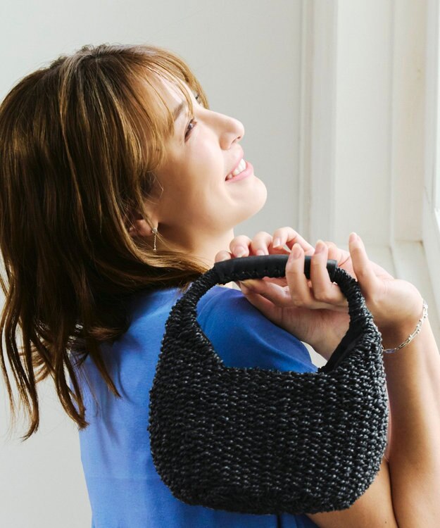 Tiaclasse ハーフムーンミニバッグ ブラック