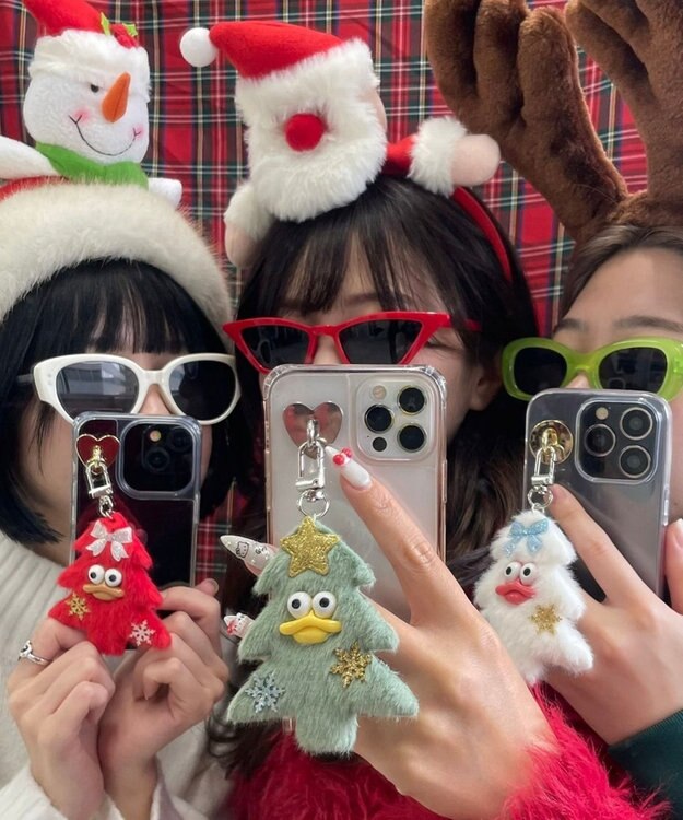 WEGO ミニキラリンツリーモンスターぬいぐるみキーホルダー グリーン