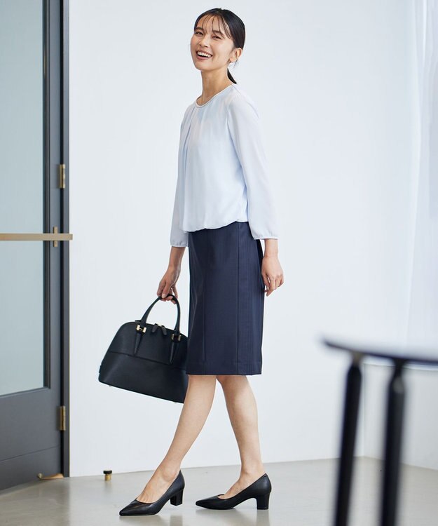 23区 【洗える】シルキーデシン ボールチェーン カットソー スカイブルー系