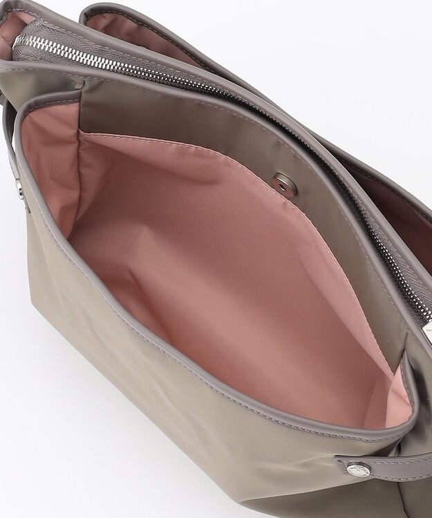 LA BAGAGERIE 【撥水ナイロン】ベーシックショルダー グレージュ