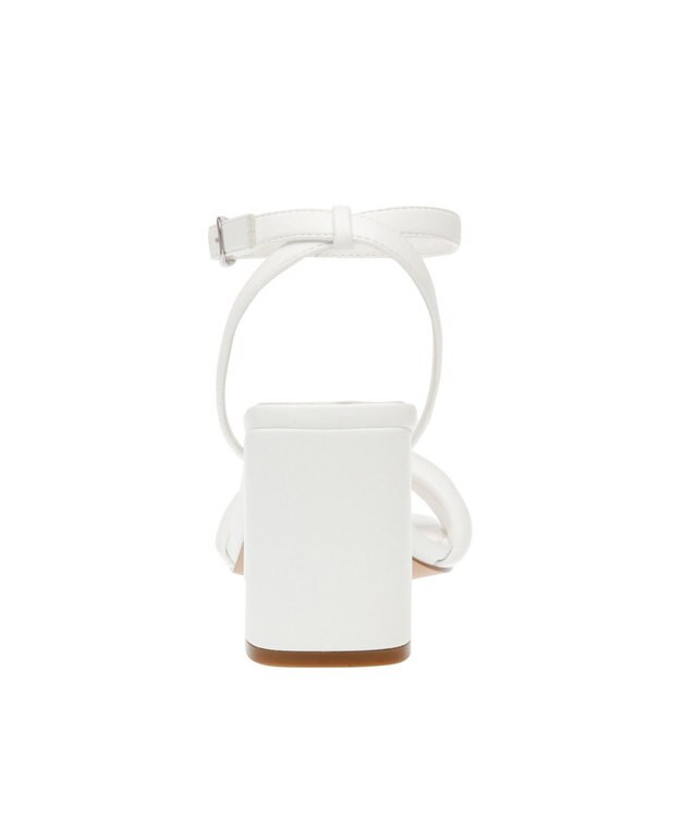 STEVE MADDEN BIBI チャンキーパフィーサンダル ホワイト