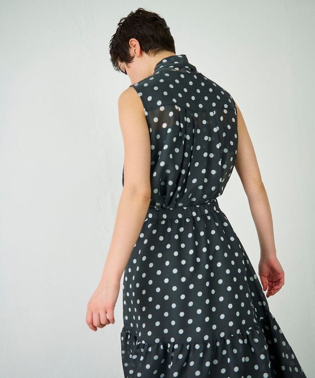 GRACE CONTINENTAL シアードットプリントブラウス ブラック