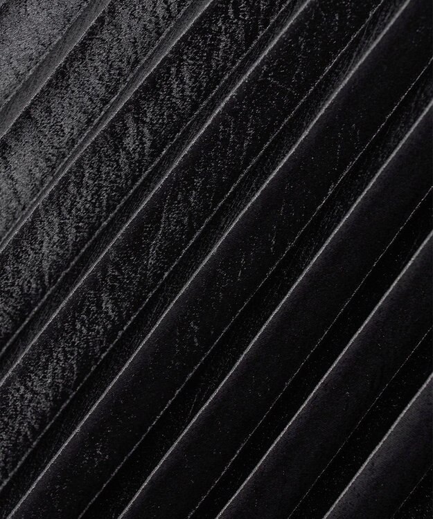 23区 【エステータ】シャイニーサテン プリーツスカート ブラック系