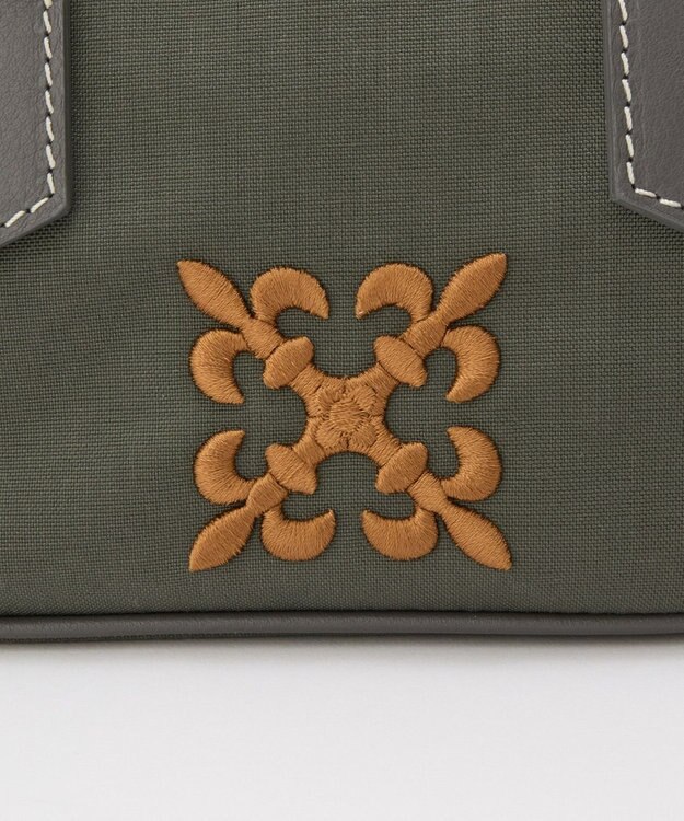 russet 《モノグラム刺繍》コーデュラナイロン2WAYミニショルダーバッグ（CE-1778） Gray