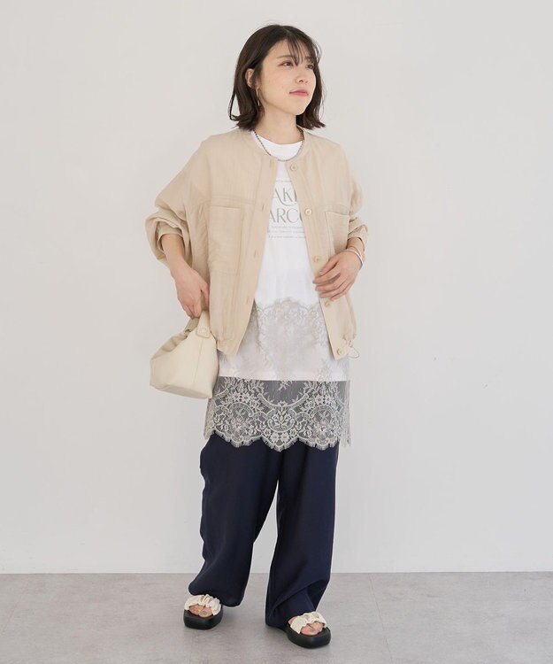 Green Parks フレンチスリーブ裾レースロゴチュニック Off White