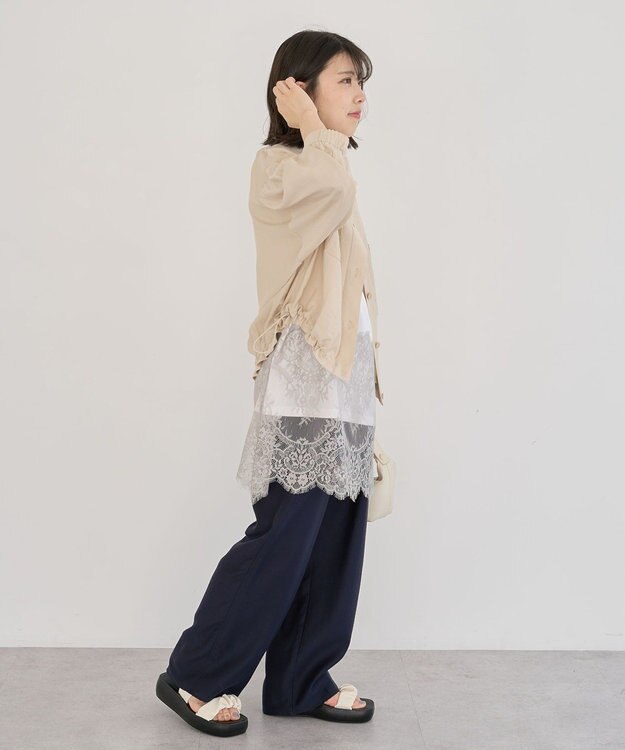 Green Parks フレンチスリーブ裾レースロゴチュニック Off White