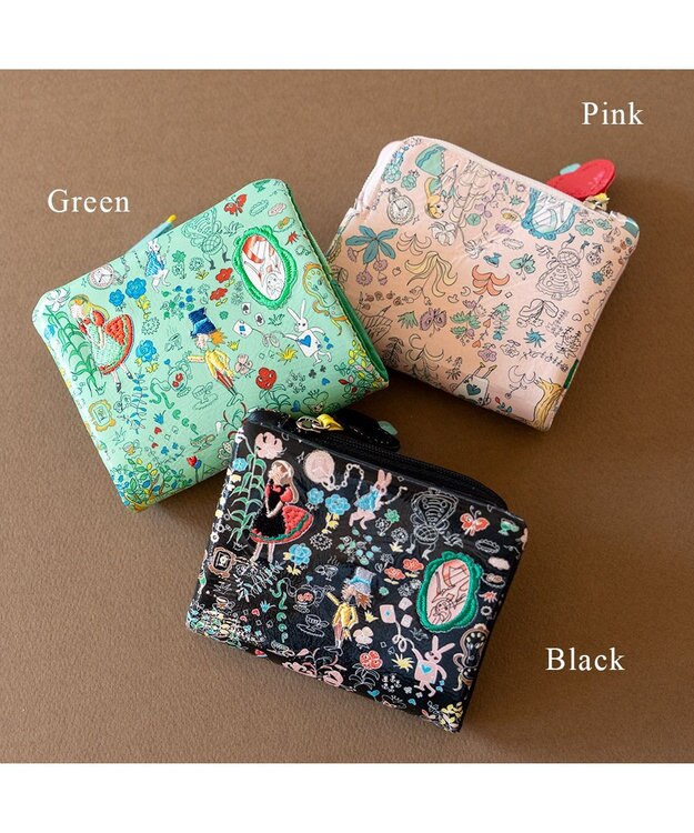 tsumori chisato CARRY 不思議の国のアリス 2つ折り財布 【使いやすい小銭入れ】 ブラック