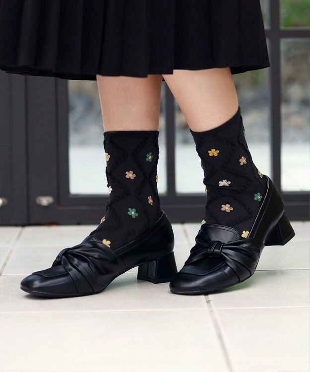 Tiaclasse トレリス＋カラーフラワーソックス ブラック